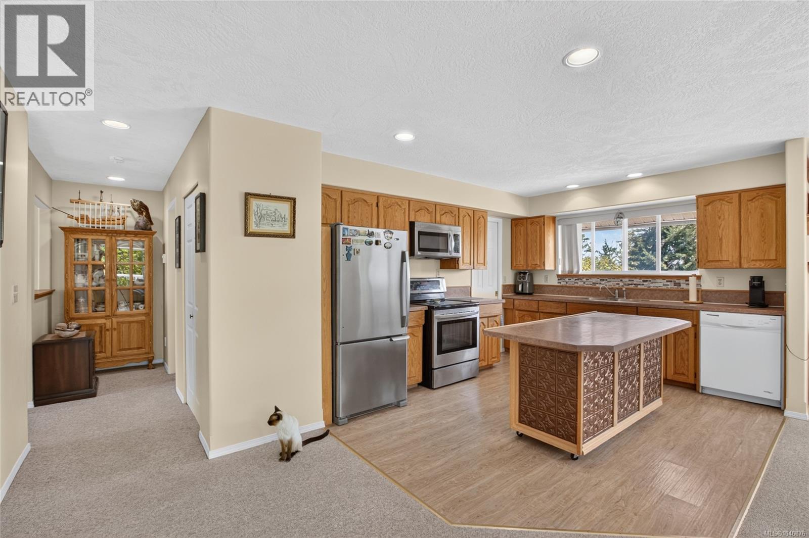 510 McKay Rd - 17