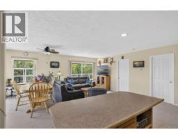 510 Mckay Rd, Fanny Bay, BC V0R1W0 Photo 19