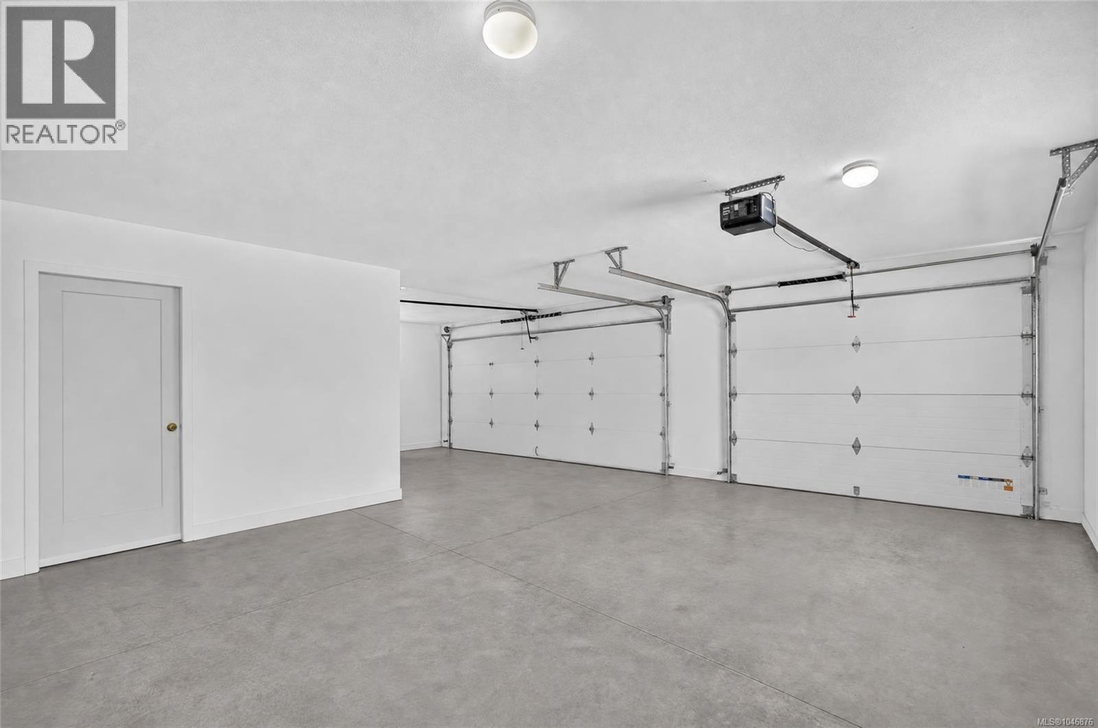 510 McKay Rd - 39