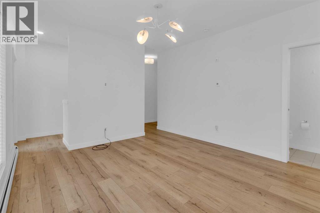 #113 3125 39 Street NW - 6