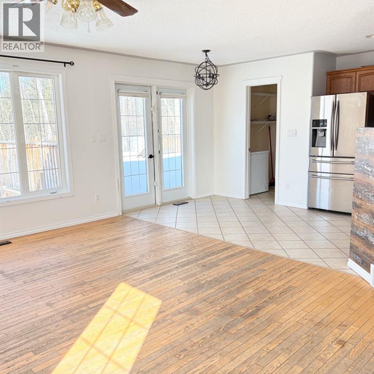 83 Aspen Crescent - Photo 7