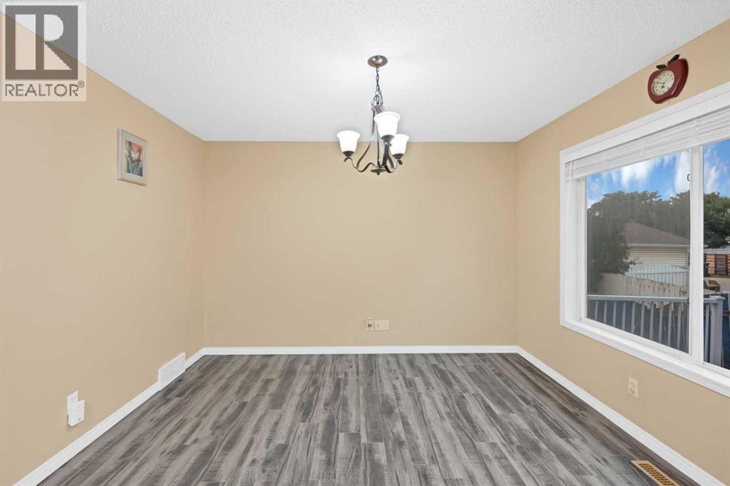 54 MARTINRIDGE Road Northeast - Photo 10