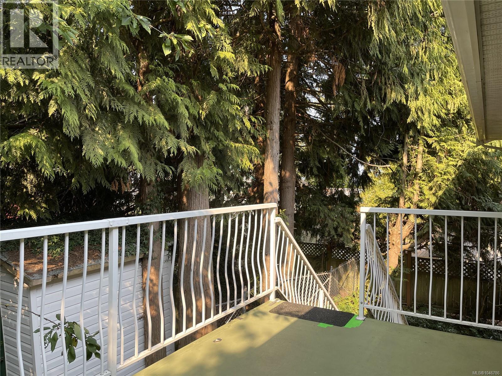 1333 Carmel Pl - 11