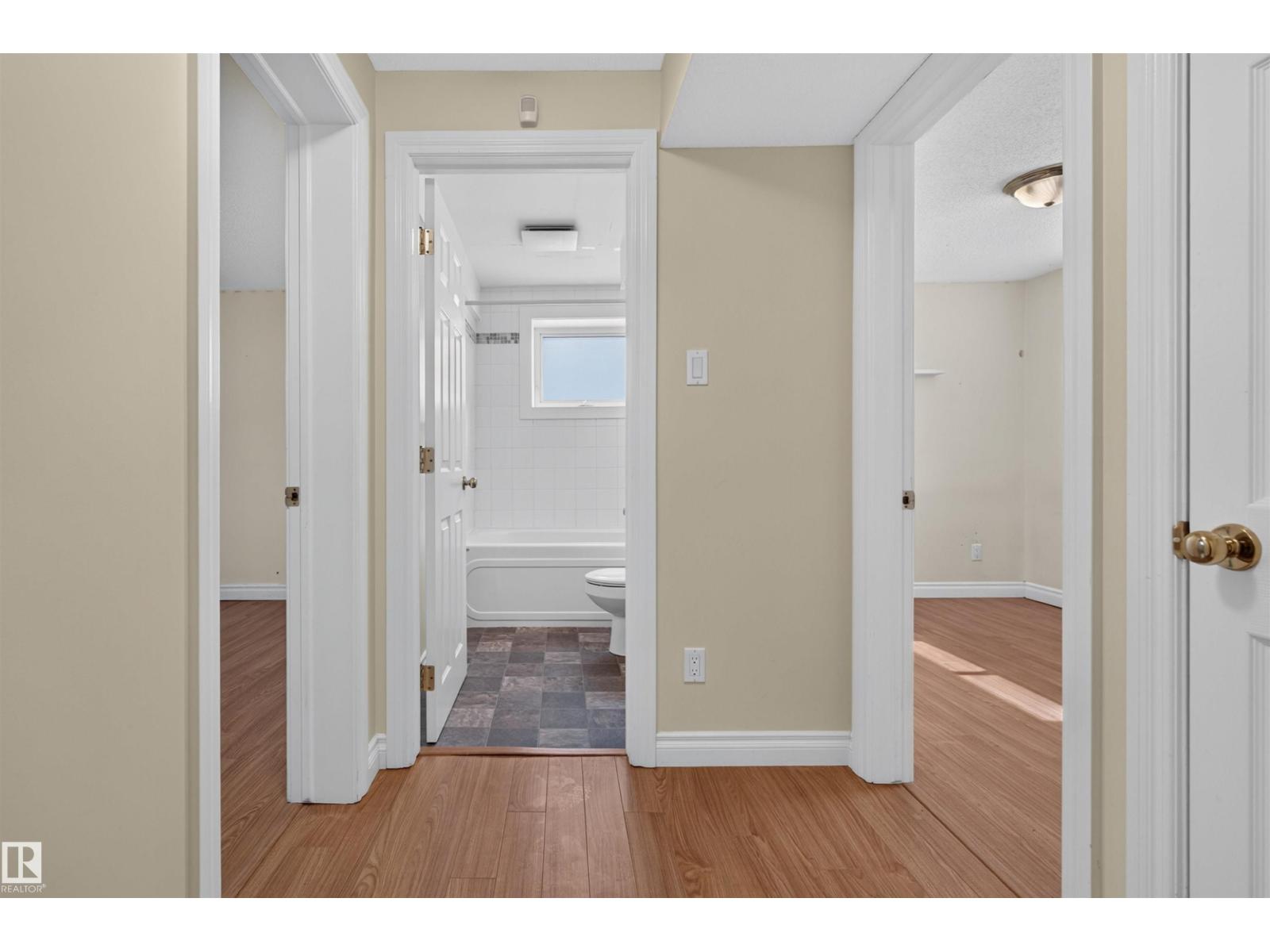 1311 85 Street NW - Photo 22