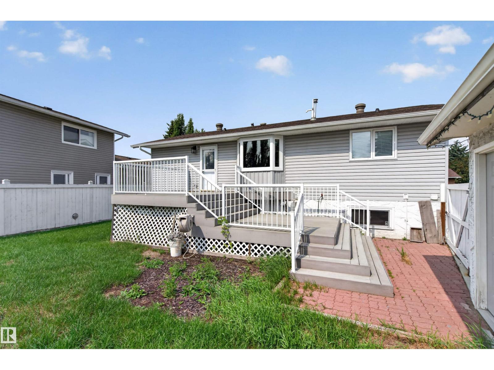 1311 85 ST NW - 31