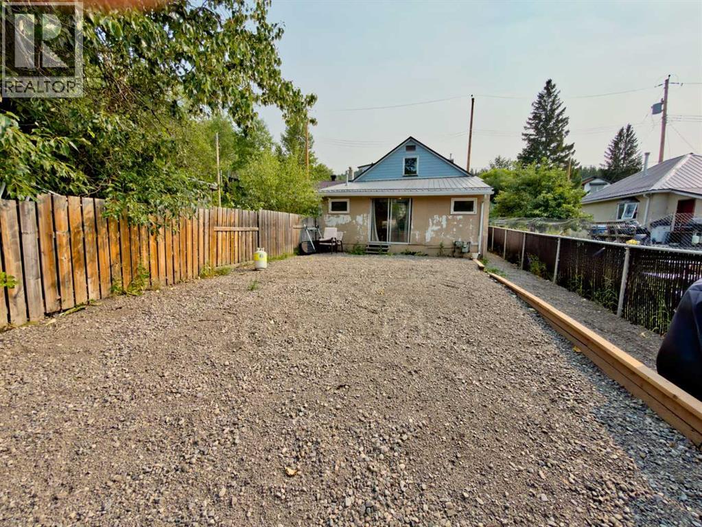 13353 16 Avenue - 17