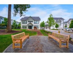 39 8168 136a Street, Surrey, BC V3W2Z6 Photo 32