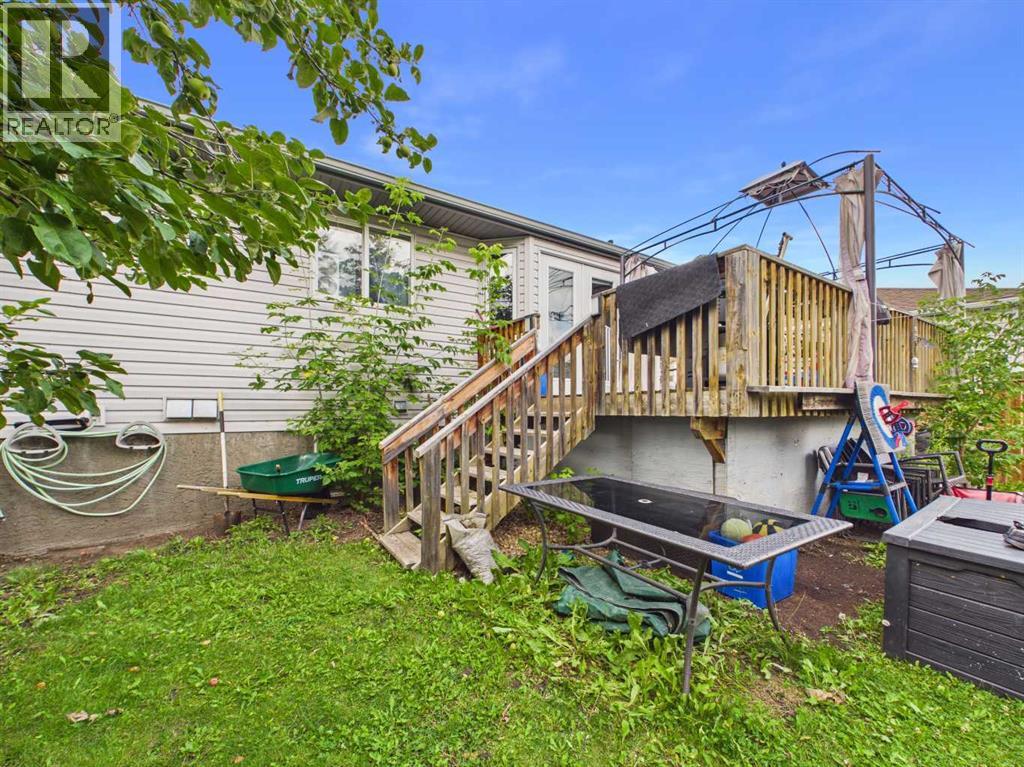 38 Elana Crescent - Photo 25