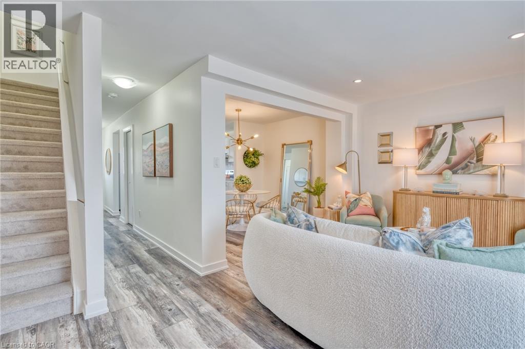 #27 20 ANNA CAPRI Drive - Image 10