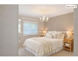15851 Suffolk Road, Surrey, BC V4A5L3 Photo 10