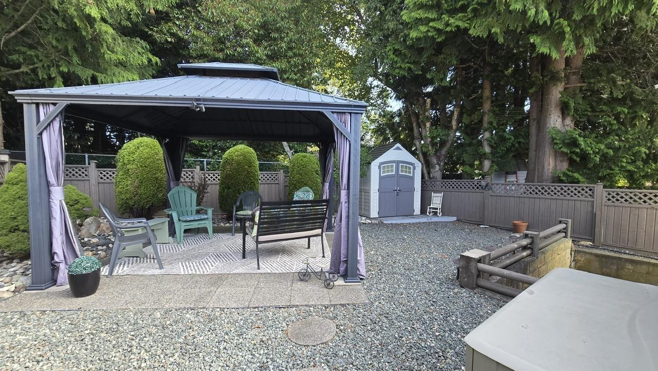 15851 SUFFOLK ROAD, Surrey