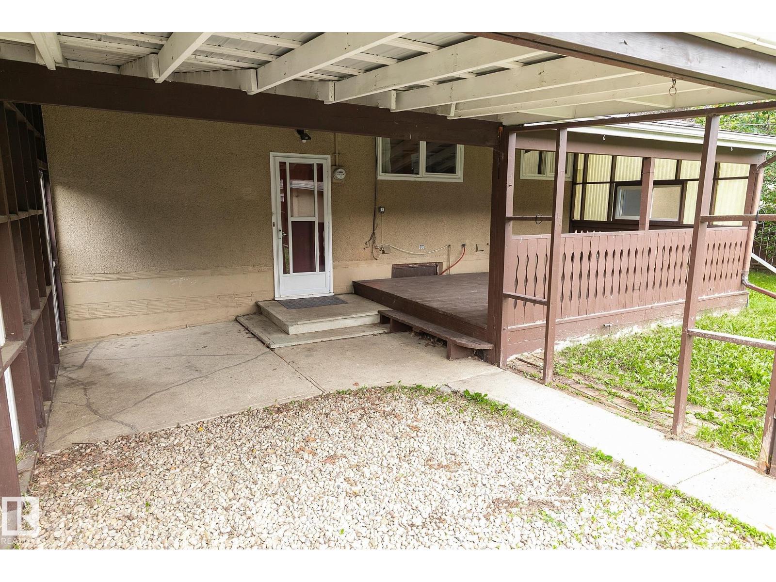 11031 152 ST NW - Image 30