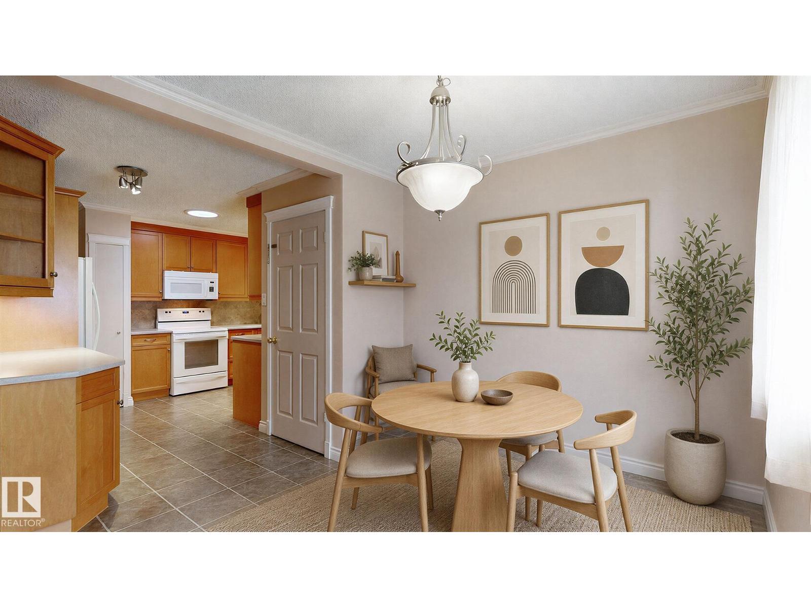 11031 152 ST NW - 8