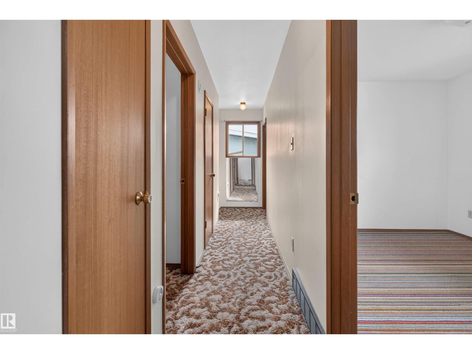 4132 113 ST NW - 37