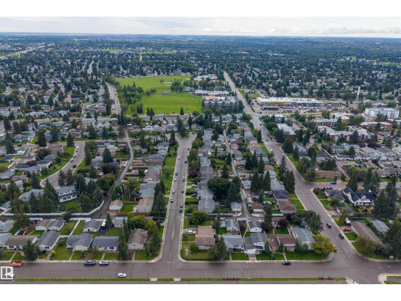 4132 113 ST NW - Image 63
