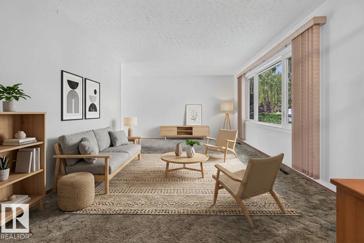 4132 113 ST NW - 8