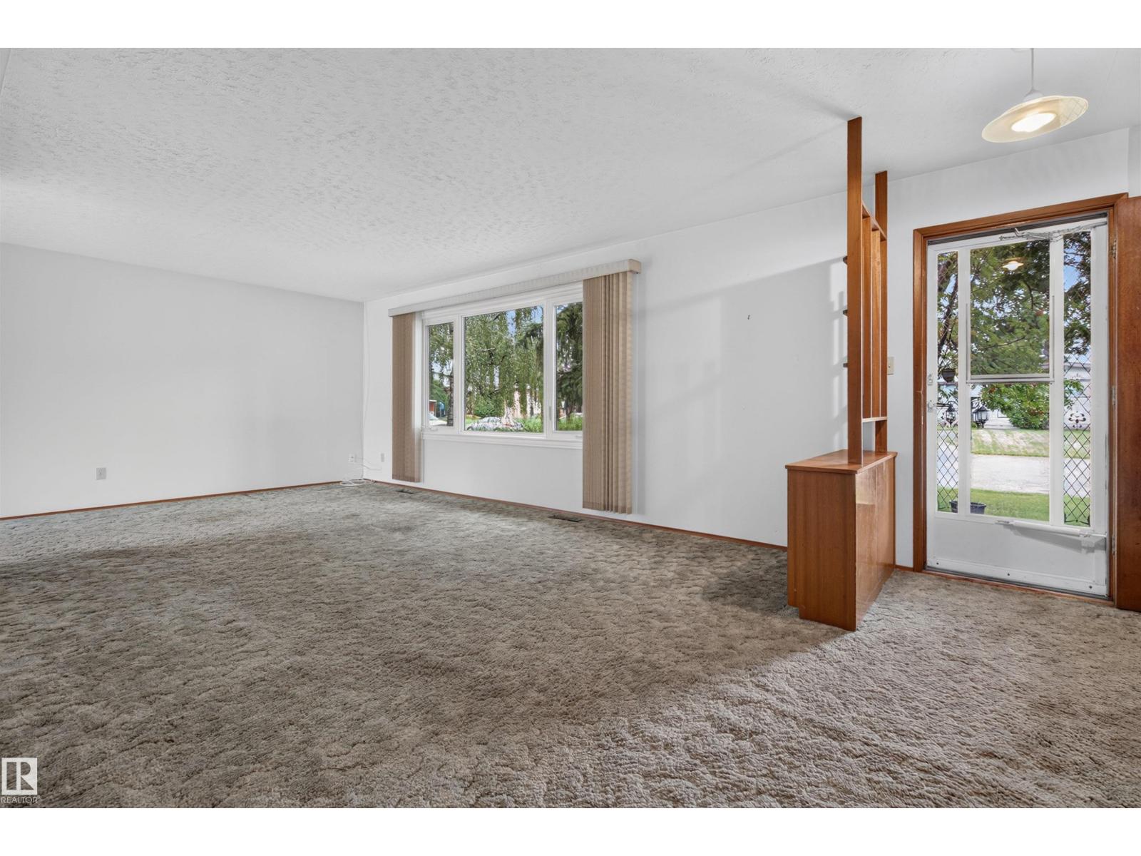 4132 113 ST NW - Image 9