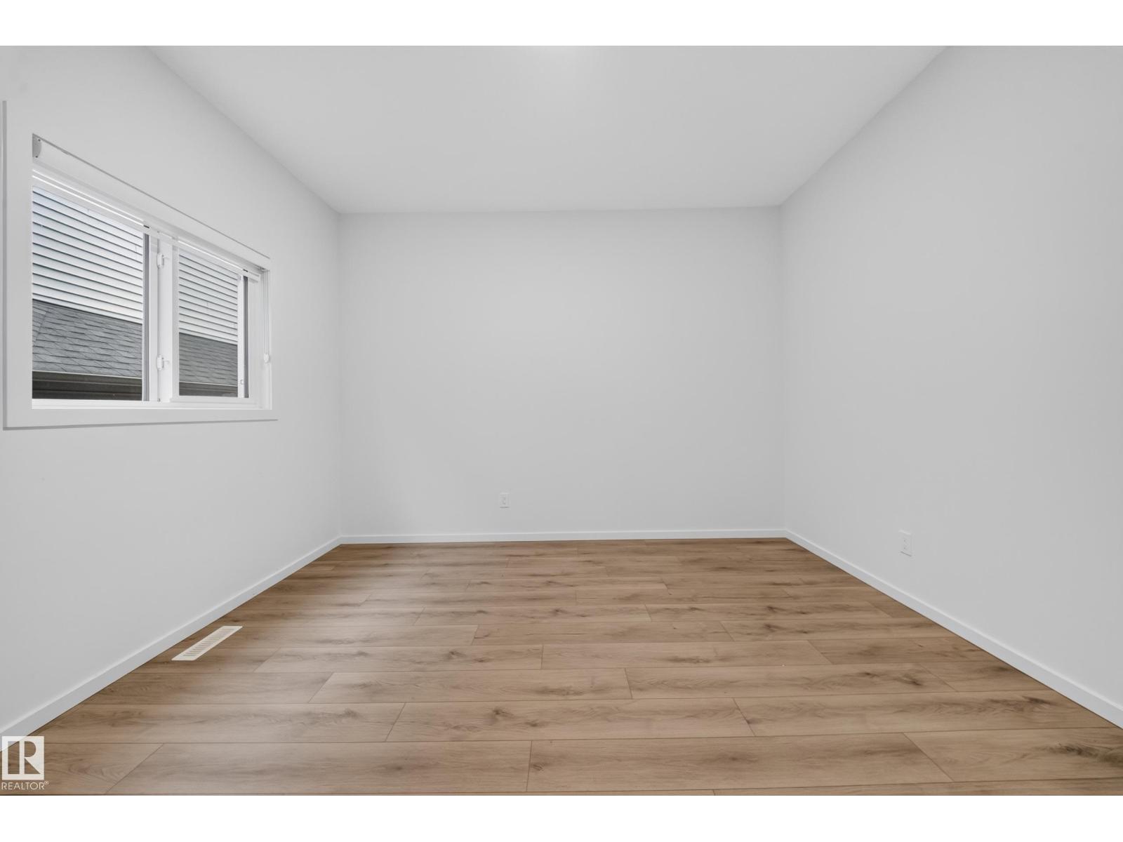 7011 177 Avenue NW - Photo 26
