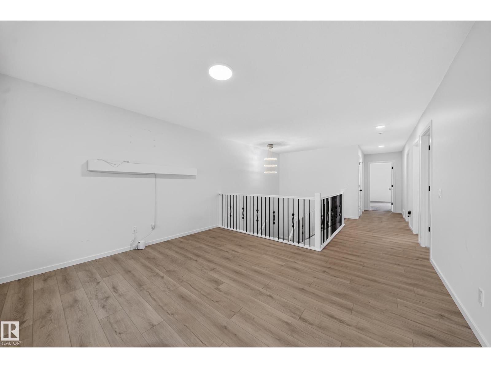 7011 177 Avenue NW - Photo 32
