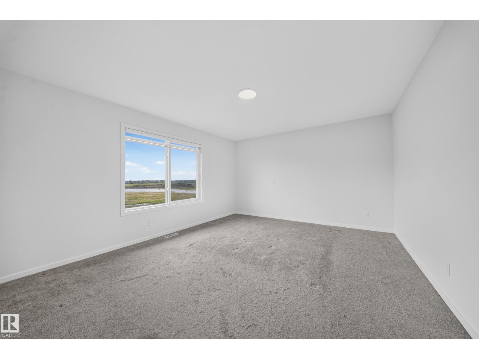 7011 177 AV NW - 42