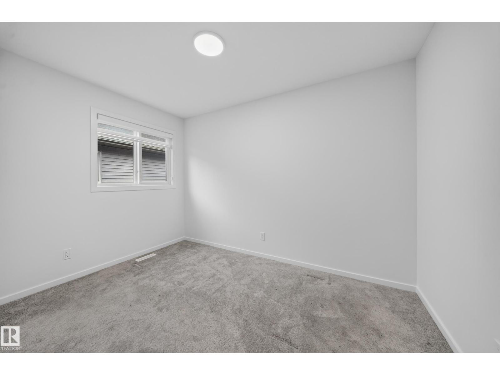 7011 177 AV NW - 46
