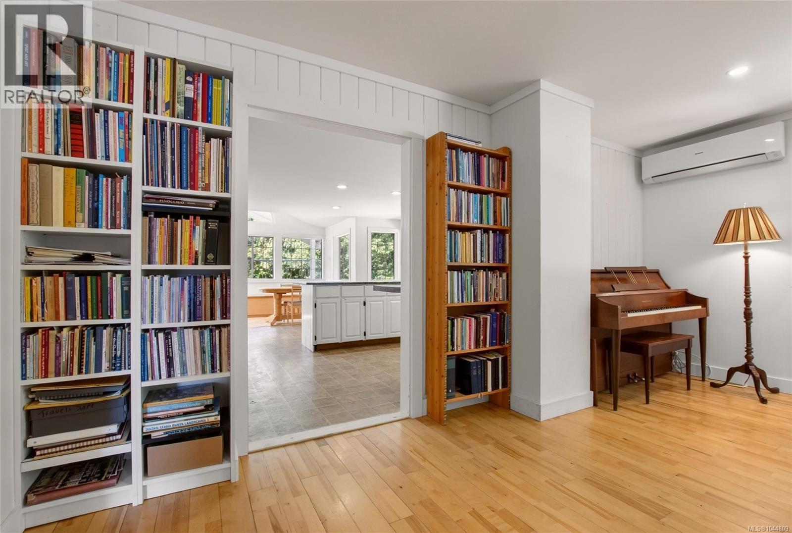 #3 6304 Lane Rd - Image 13