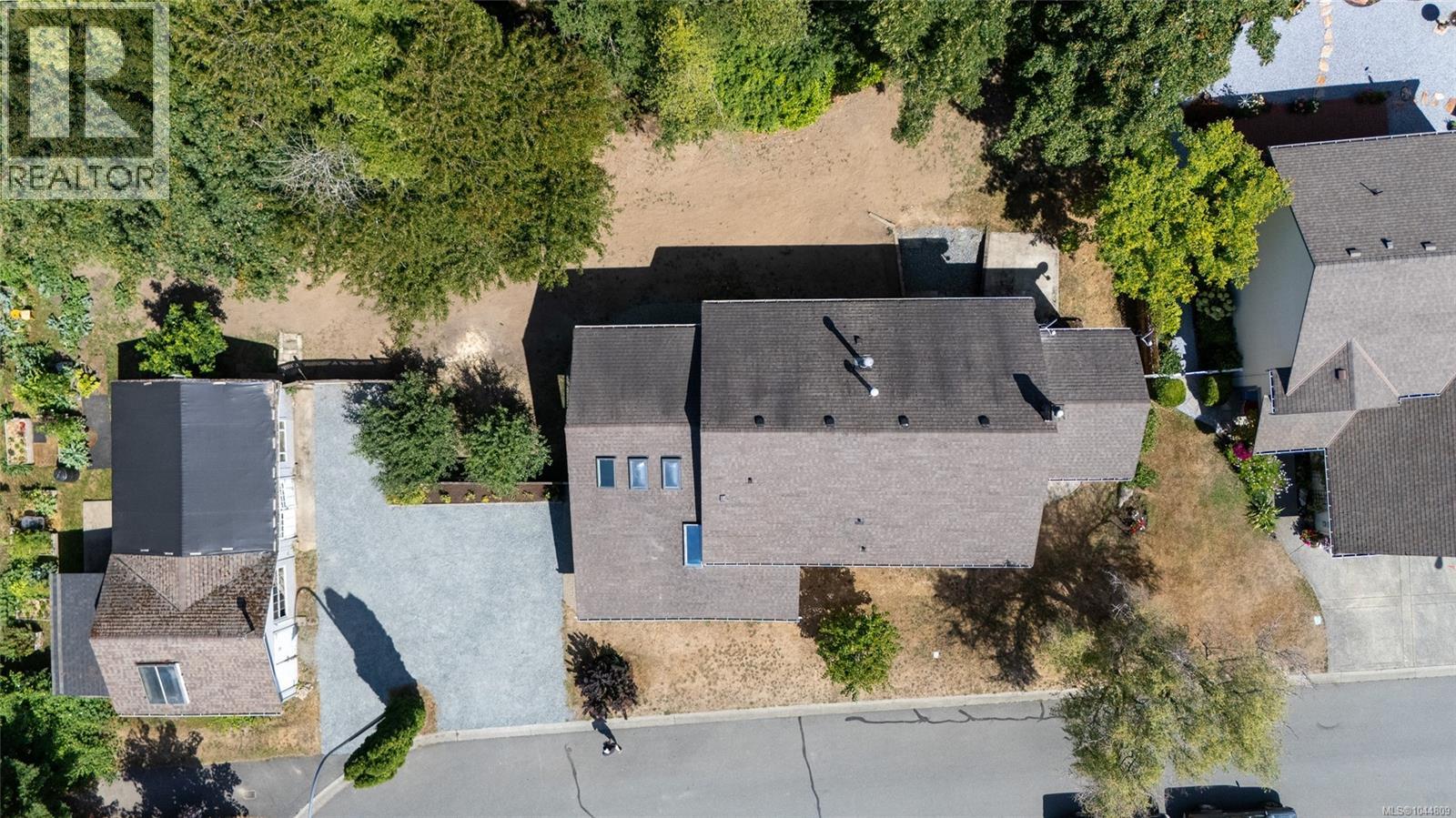 #3 6304 Lane Rd - Image 3