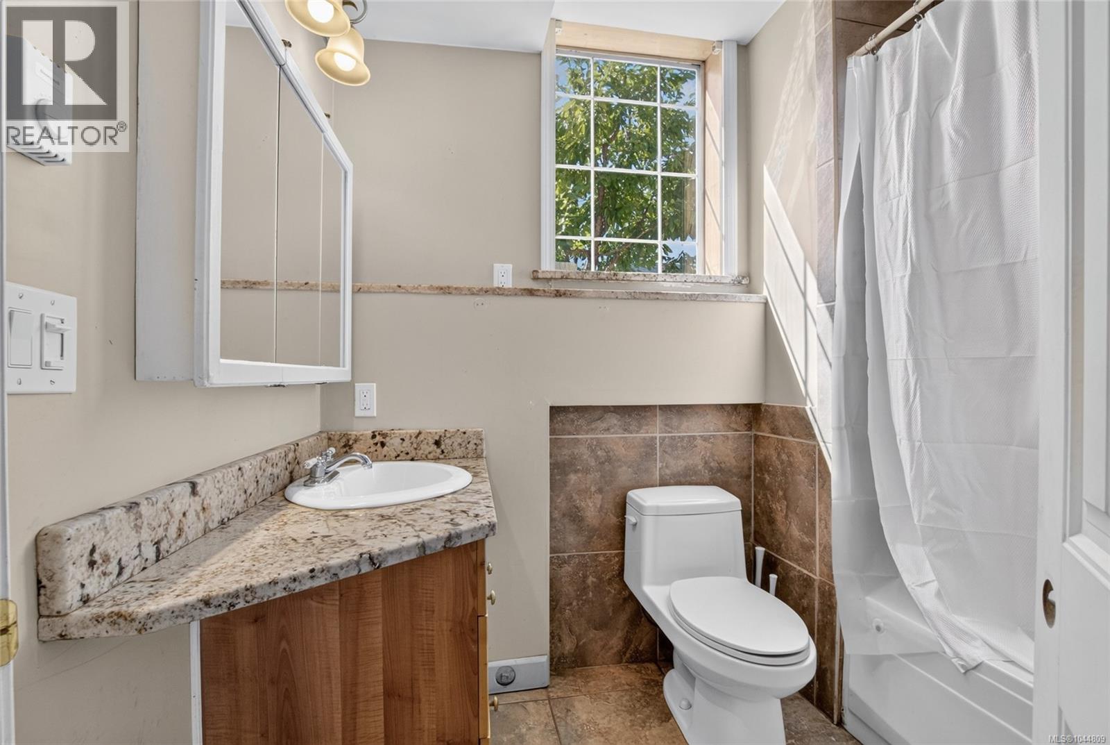 #3 6304 Lane Rd - Image 33