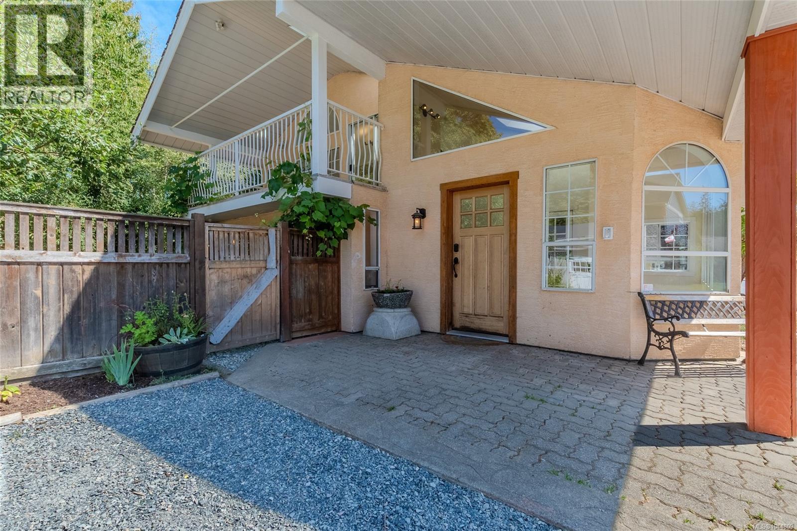 #3 6304 Lane Rd - 4