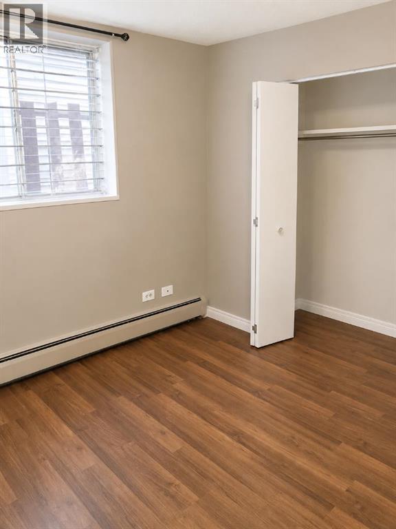 211 6 Street Northeast - Photo 6