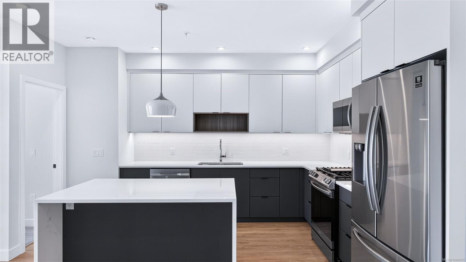 #412 967 Whirlaway Cres - Image 10