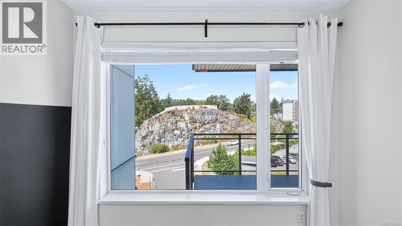 #412 967 Whirlaway Cres - Image 19