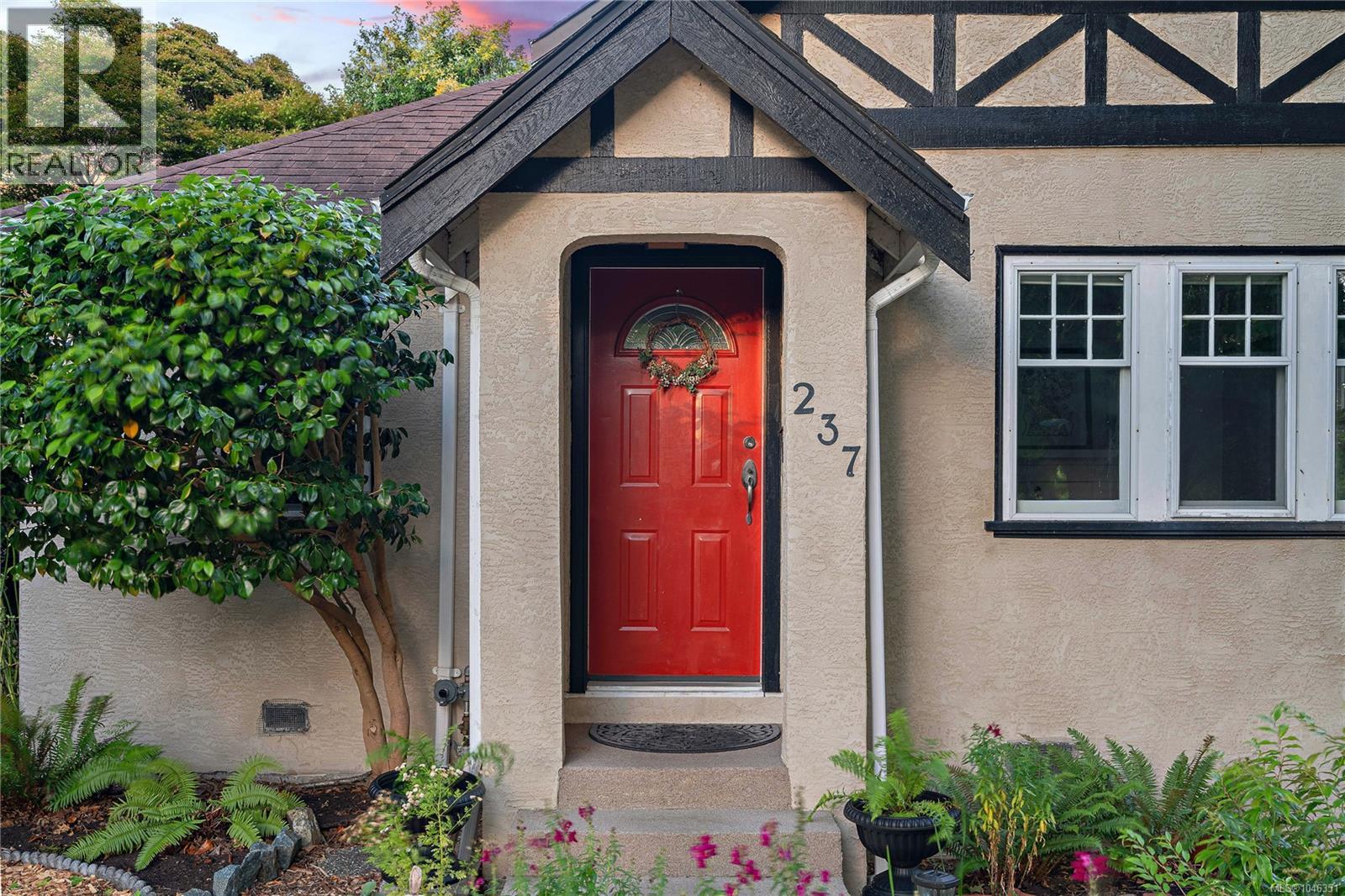 237 Wildwood Ave - 26