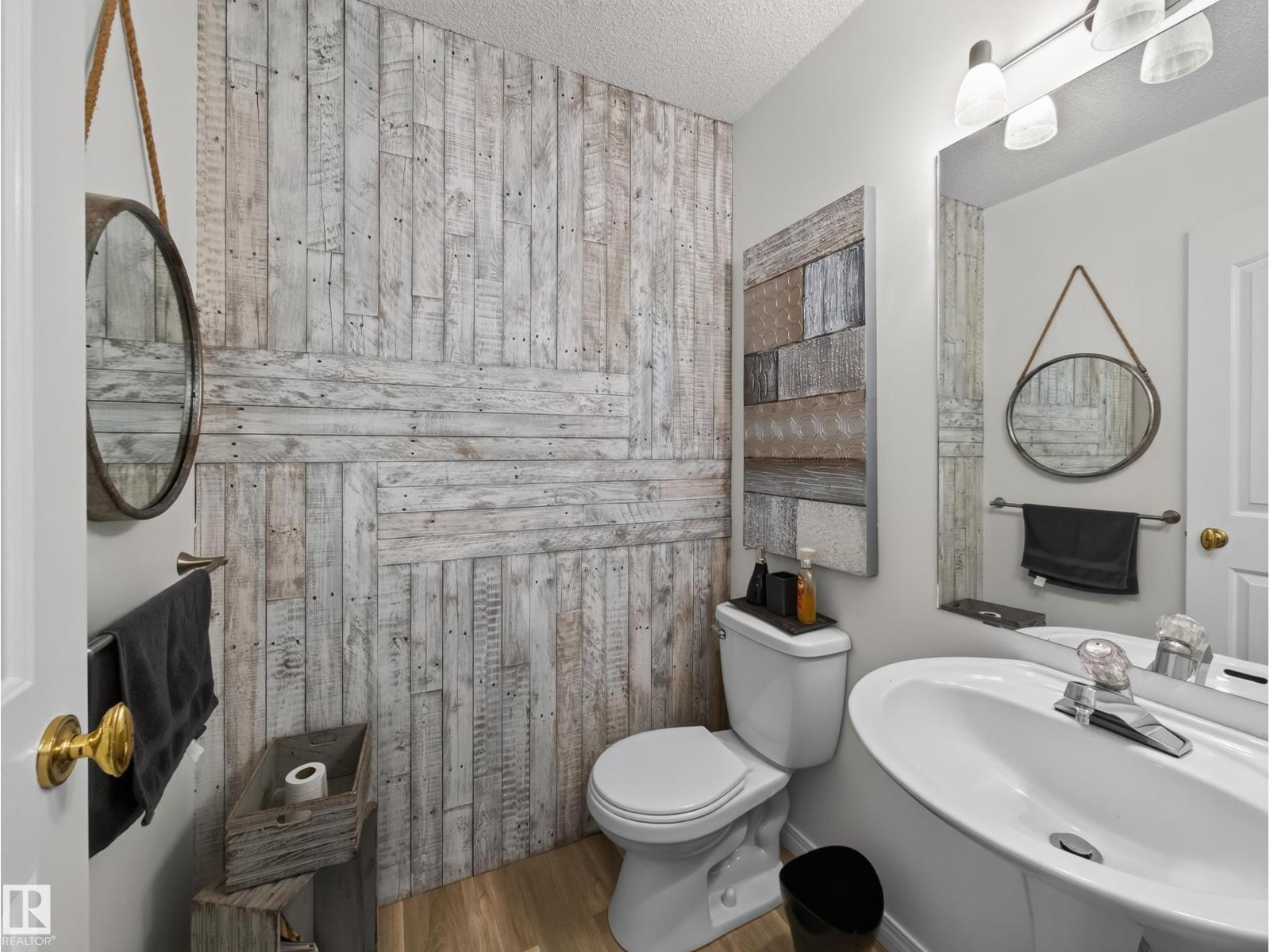 1404 FALCONER Road NW - Photo 20