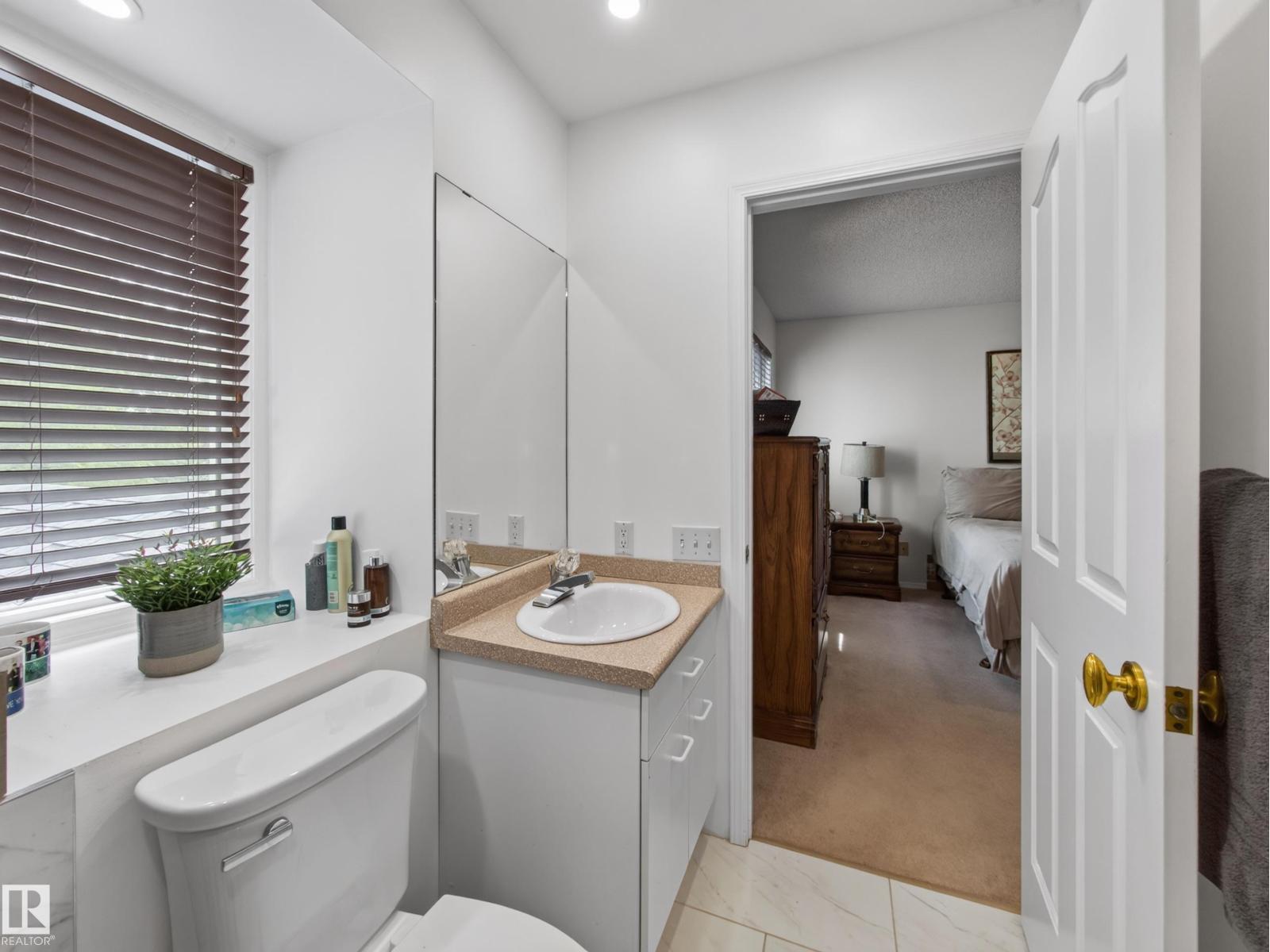 1404 FALCONER RD NW - 26