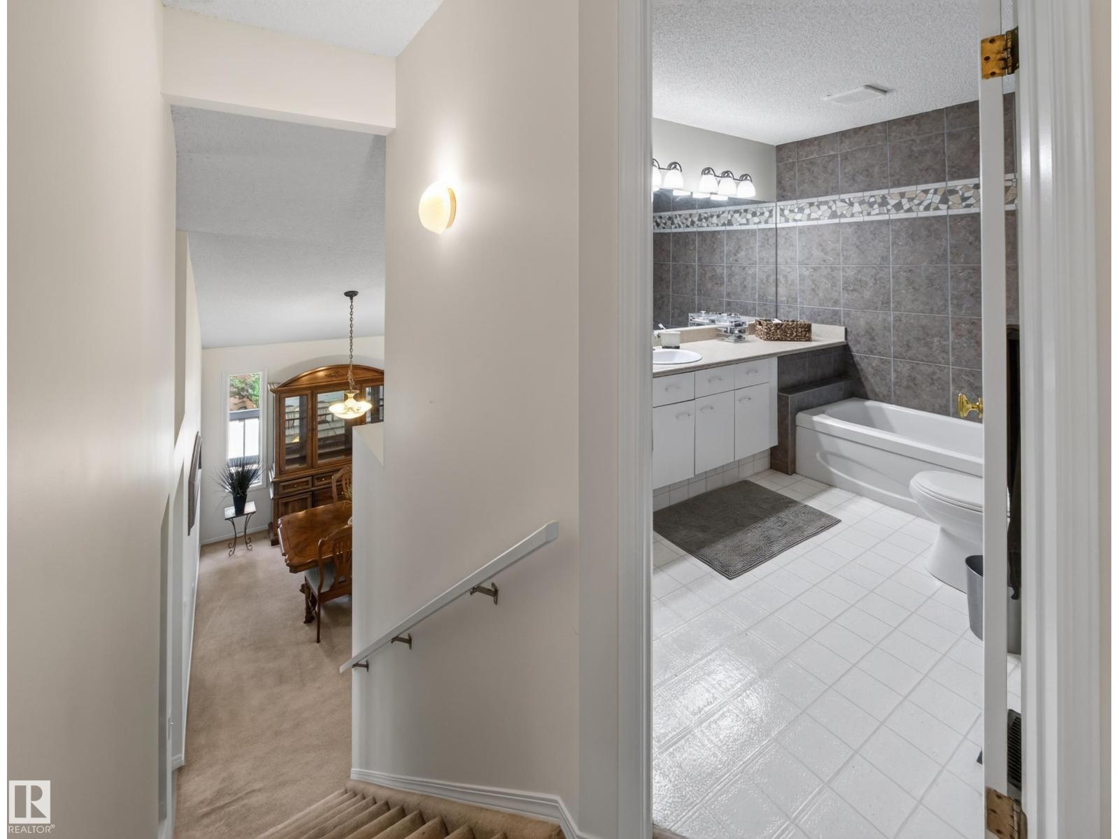 1404 FALCONER RD NW - 33