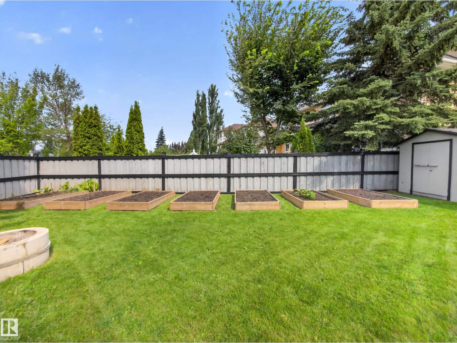 1404 FALCONER RD NW - 44