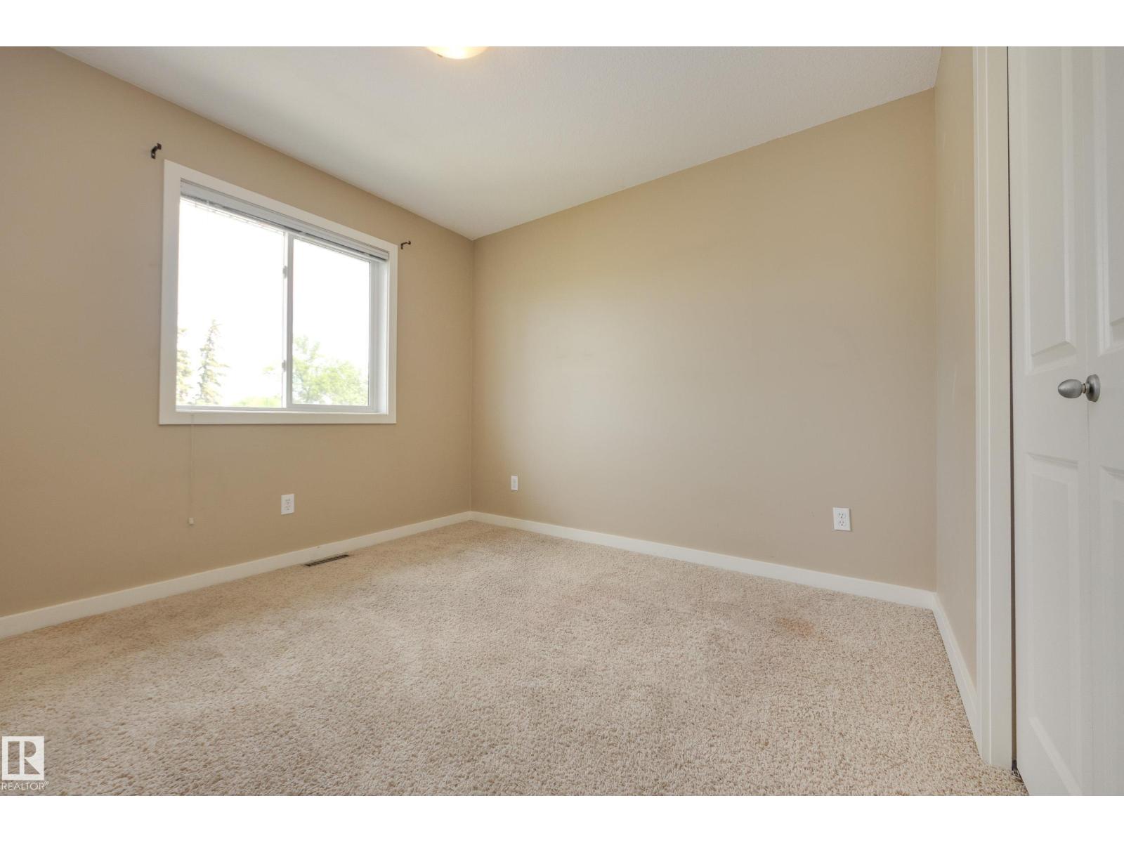 6 11917 103 Street NW - Photo 34