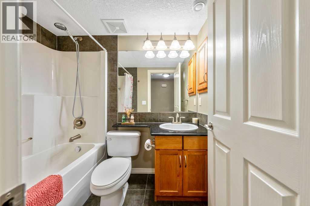 115 Coopers Hill SW - Image 32