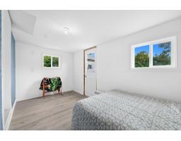 14 Rue De Clarendon, Portage Du Fort, QC J0X2T0 Photo 16
