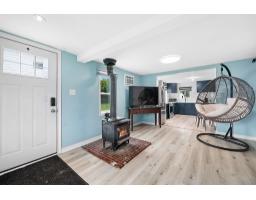 14 Rue De Clarendon, Portage Du Fort, QC J0X2T0 Photo 6