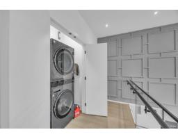 14138 75a Avenue, Surrey, BC V3W6T5 Photo 35