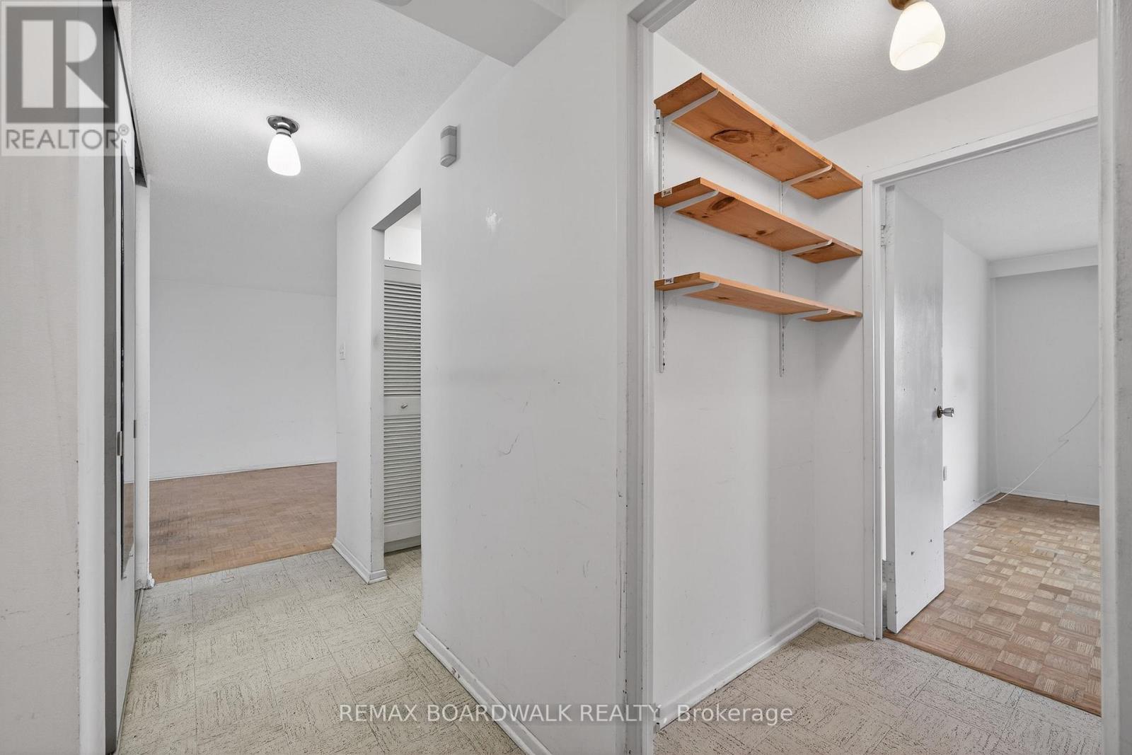 #407 1356 MEADOWLANDS DRIVE E - 12
