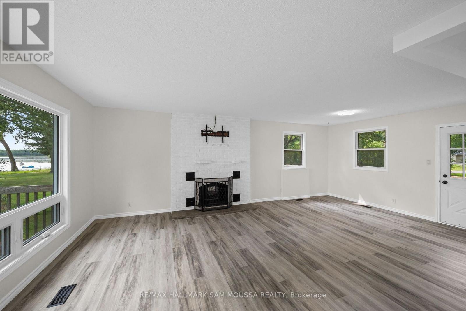 3 Bed, 2 Bath House for Sale in Ottawa – 208 BAILLIE AVENUE, Ottawa – MLS# X13673968 - Image 16