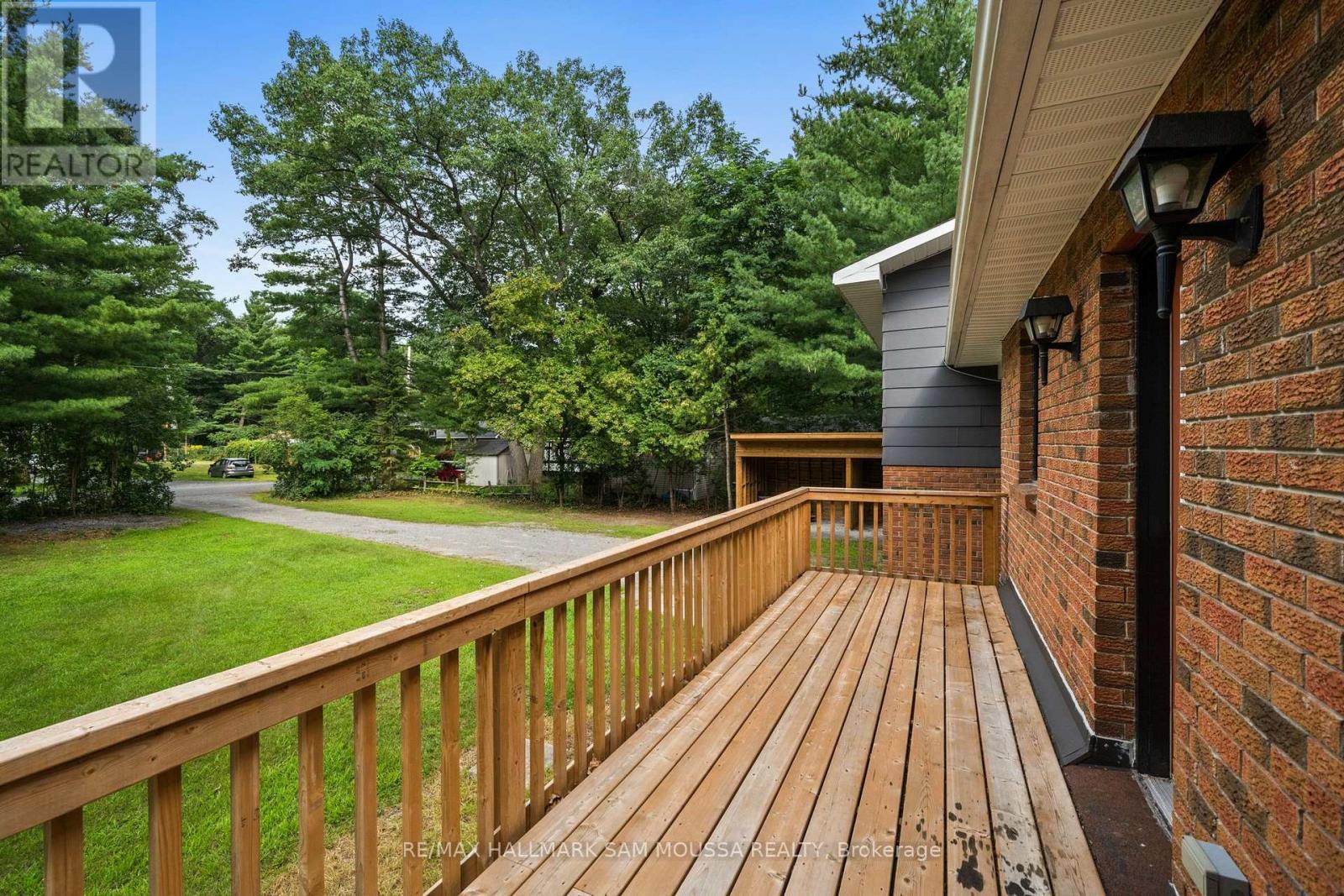 3 Bed, 2 Bath House for Sale in Ottawa – 208 BAILLIE AVENUE, Ottawa – MLS# X13673968 - Image 19
