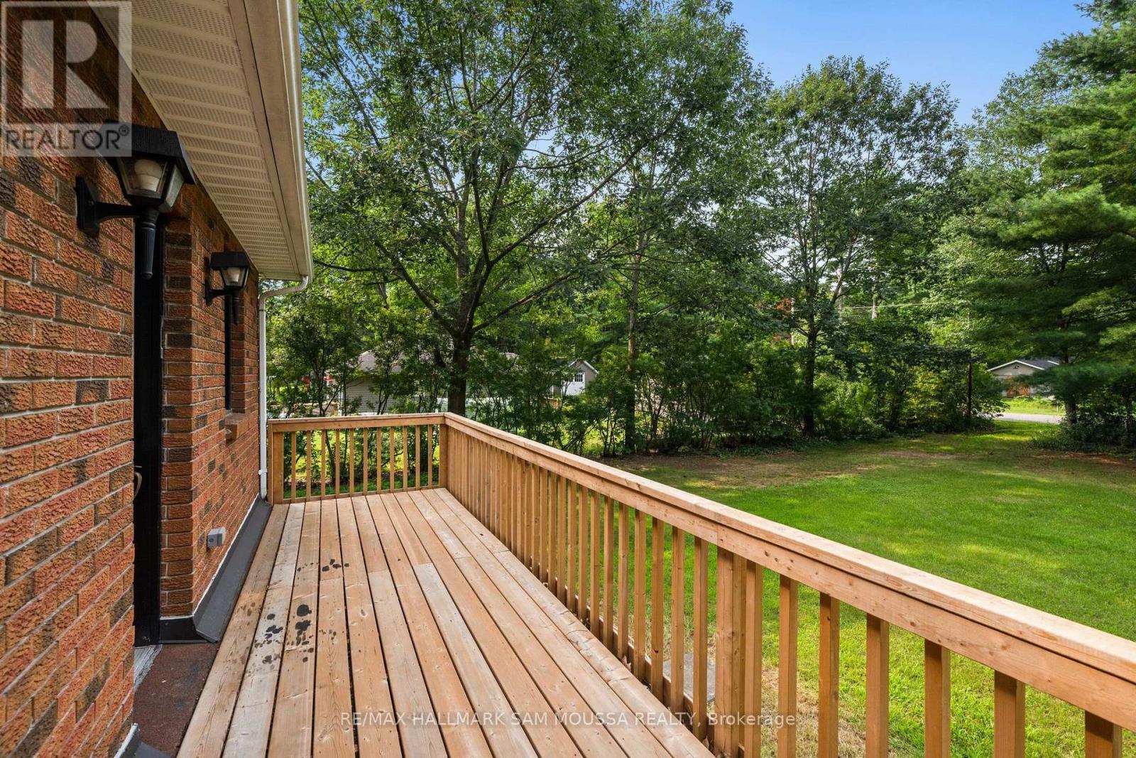 3 Bed, 2 Bath House for Sale in Ottawa – 208 BAILLIE AVENUE, Ottawa – MLS# X13673968 - Image 20