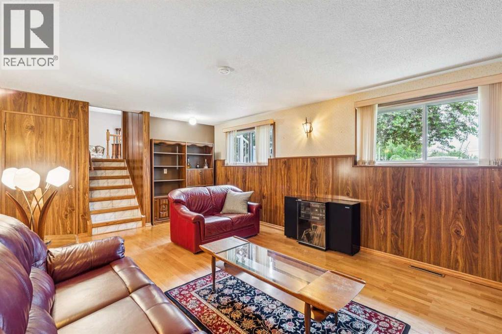 5036 Vallance Crescent Northwest - Photo 14