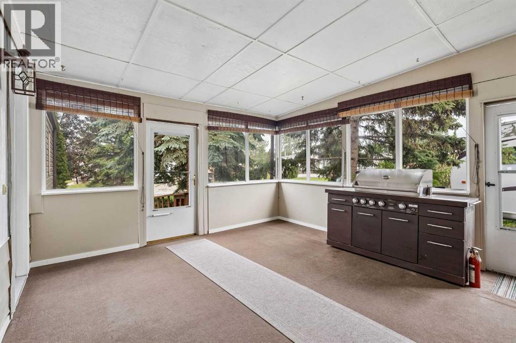 165 Spring Dale Circle Southeast