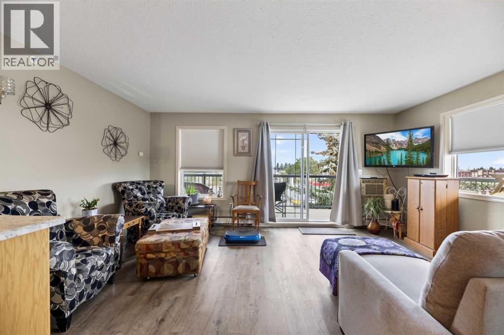 #404 4514 54 Avenue - 9