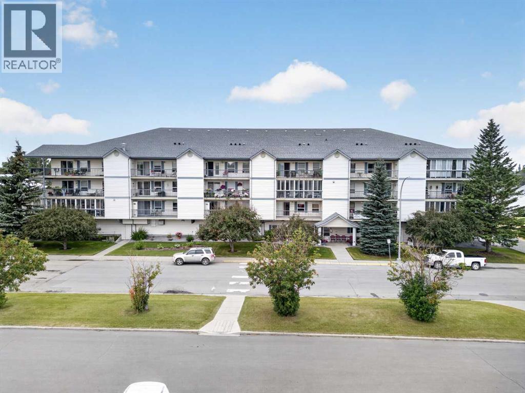 #404 4514 54 Avenue - Image 28